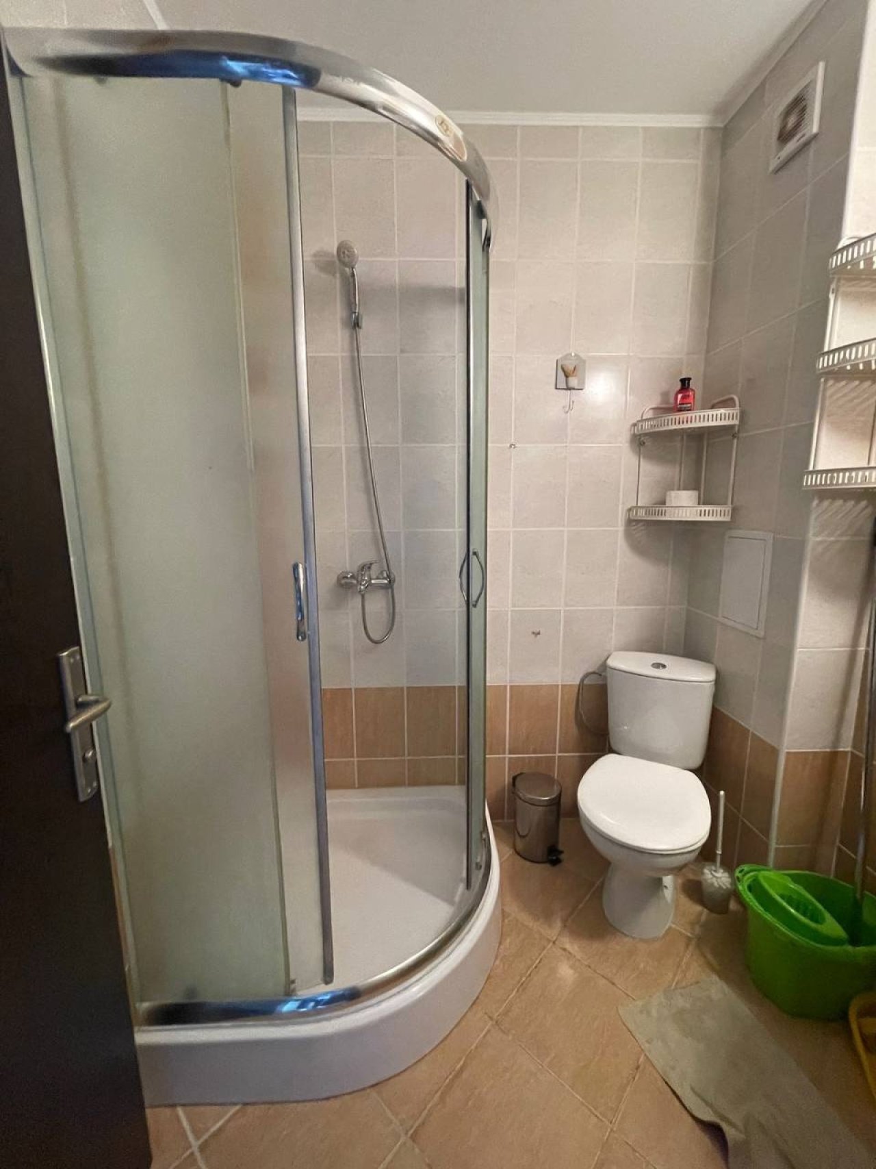 9 9