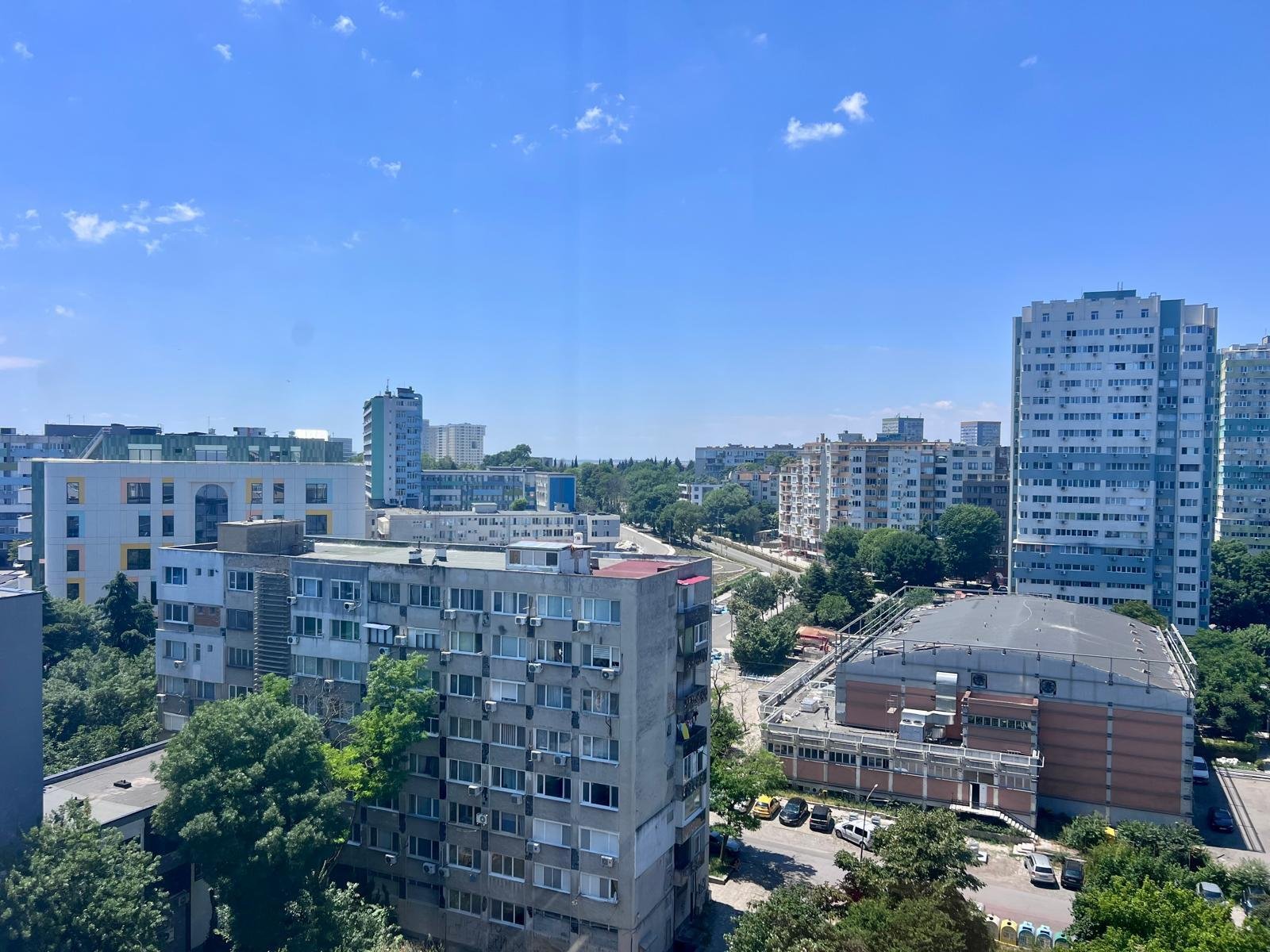 2-pokojowe mieszkanie z oddzielną kuchnią w dzielnicy Zornitsa, Burgas, Bułgaria