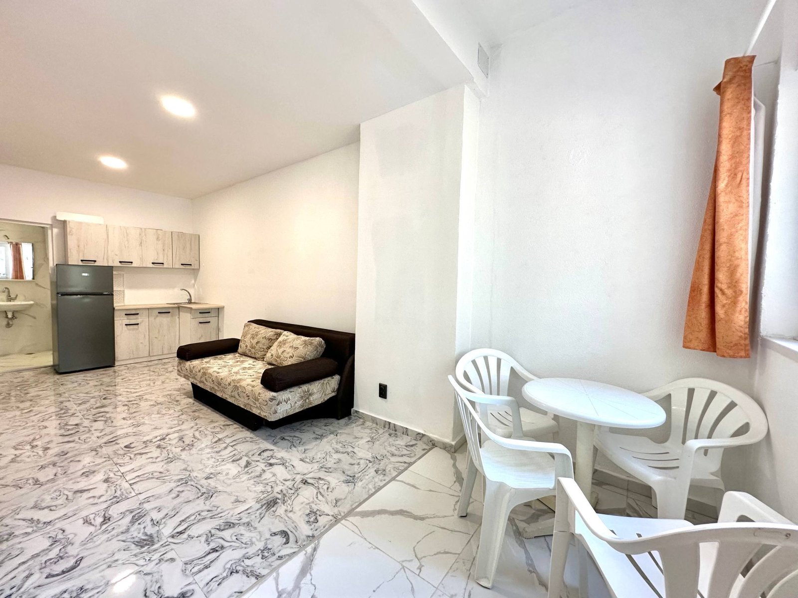 Nowoczesne studio w Sol e Mar z basenem – Sunny Beach