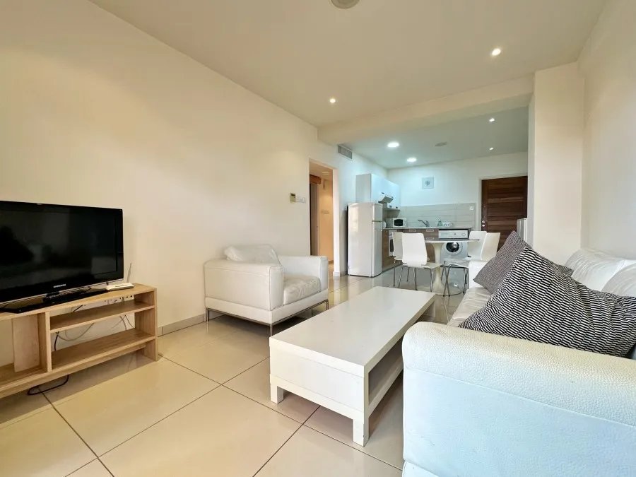 Apartament w Larnace - Finikoudes, Larnaca