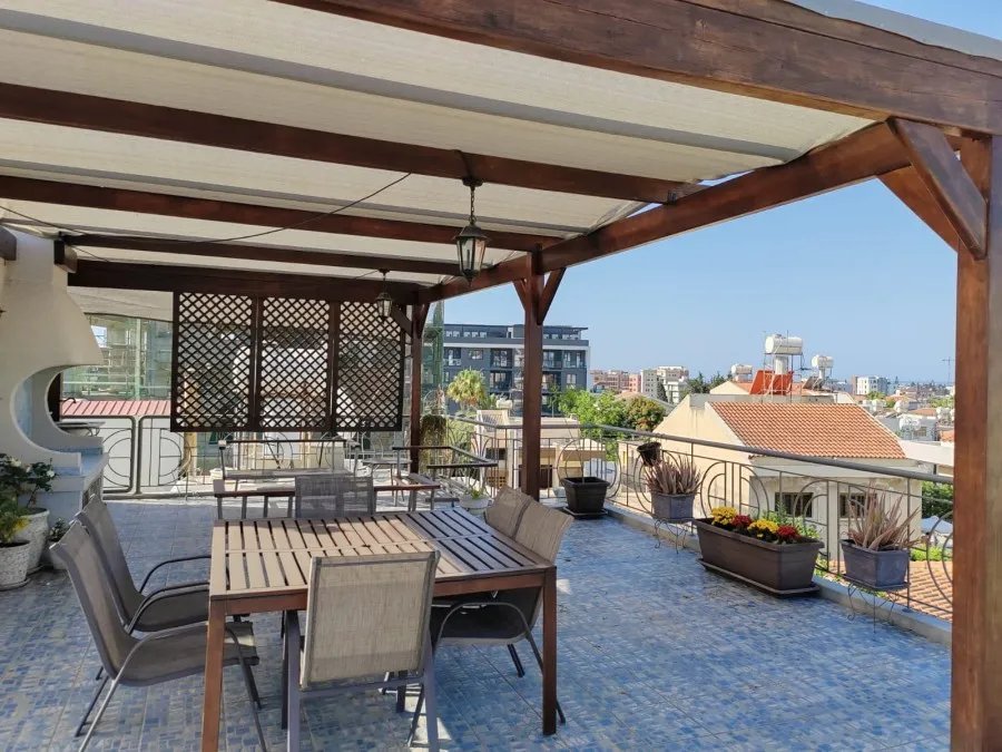 Potamos Germasogeias: Penthouse w Potamos Germasogeias, Limassol 