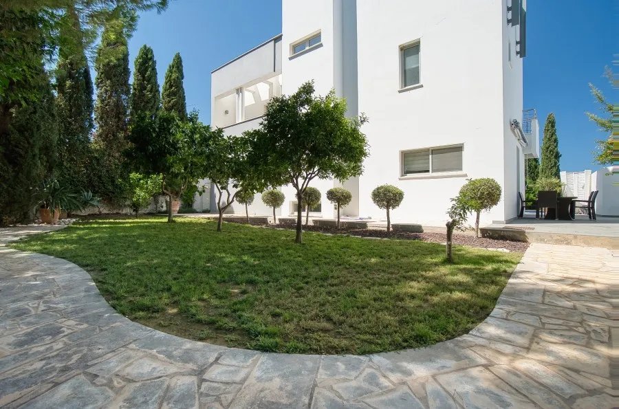 Wolnostojąca willa w Latchi, Pafos