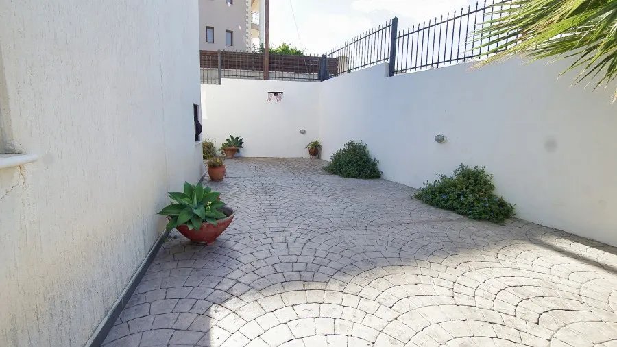 Wolnostojąca willa w Parekklisia, Limassol