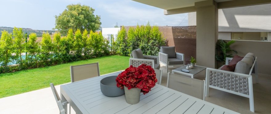 Exklusives Apartment in einer luxuriösen Anlage im Herzen der Costa del Sol, direkt neben einem renommierten Golfplatz