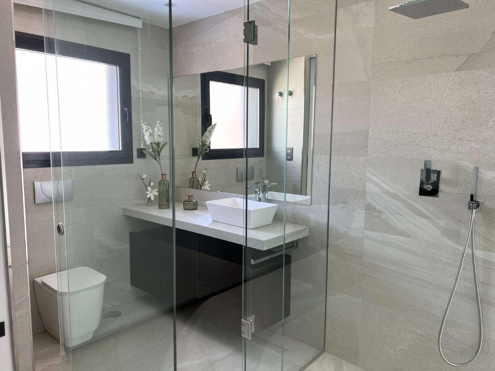 Luxusvillen in Ciudad Quesada – modernes Design, Privatsphäre und eine außergewöhnliche Lage im Süden der Costa Blanca