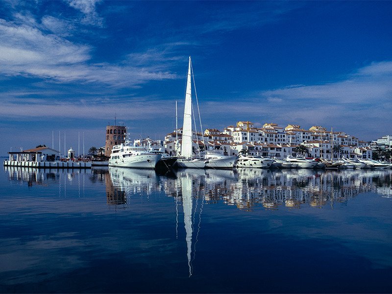 Premium-Maisonette-Wohnung mit Meerblick und Solarium, Estepona, Costa del Sol