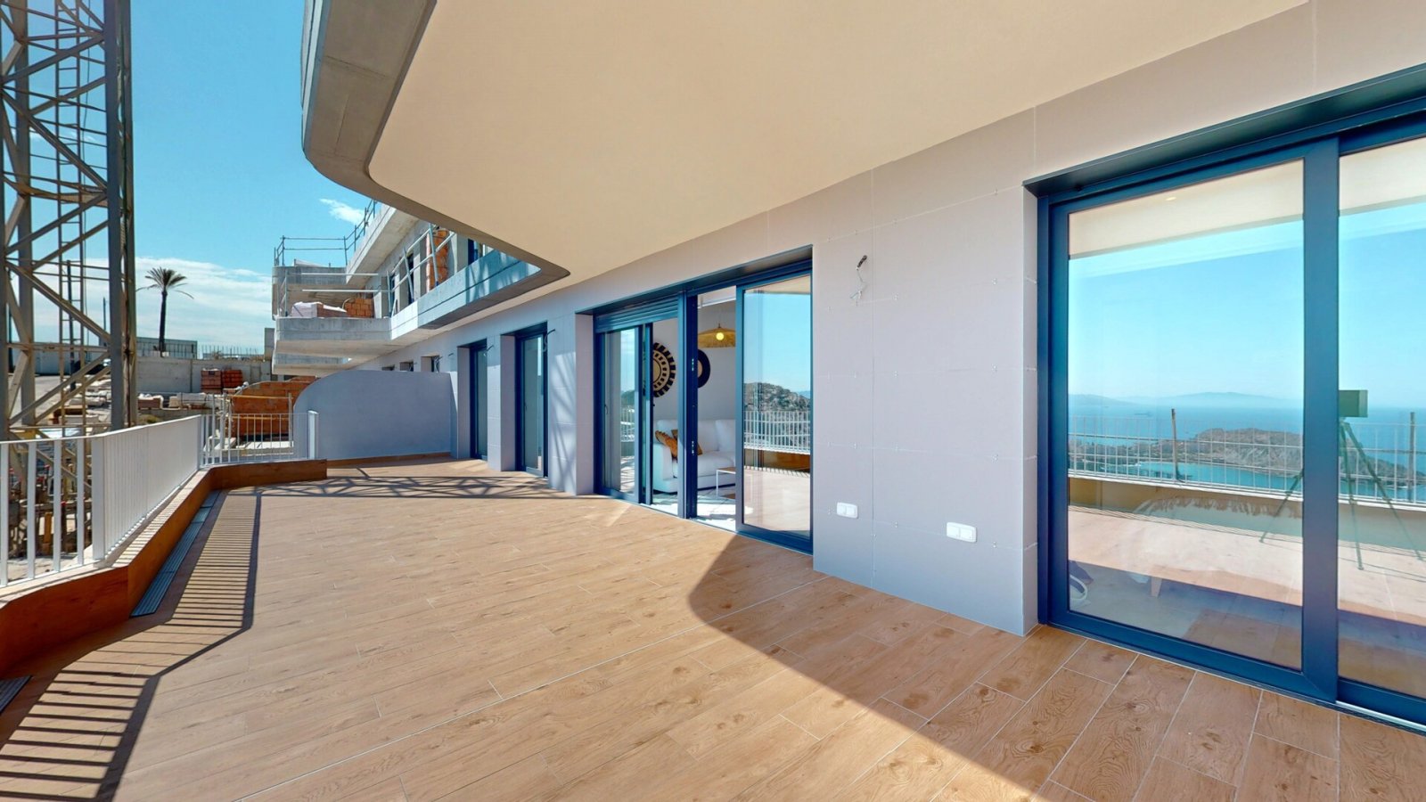 Słoneczne apartamenty → 1. linia do morza, basen i garaż → Águilas