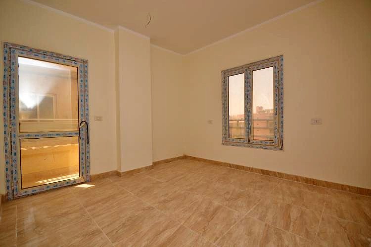 Großzügiges 3+1-Zimmer-Apartment im Herzen von El Kawther, 400 Meter vom Strand entfernt – ein einzigartiges Angebot in Hurghada.