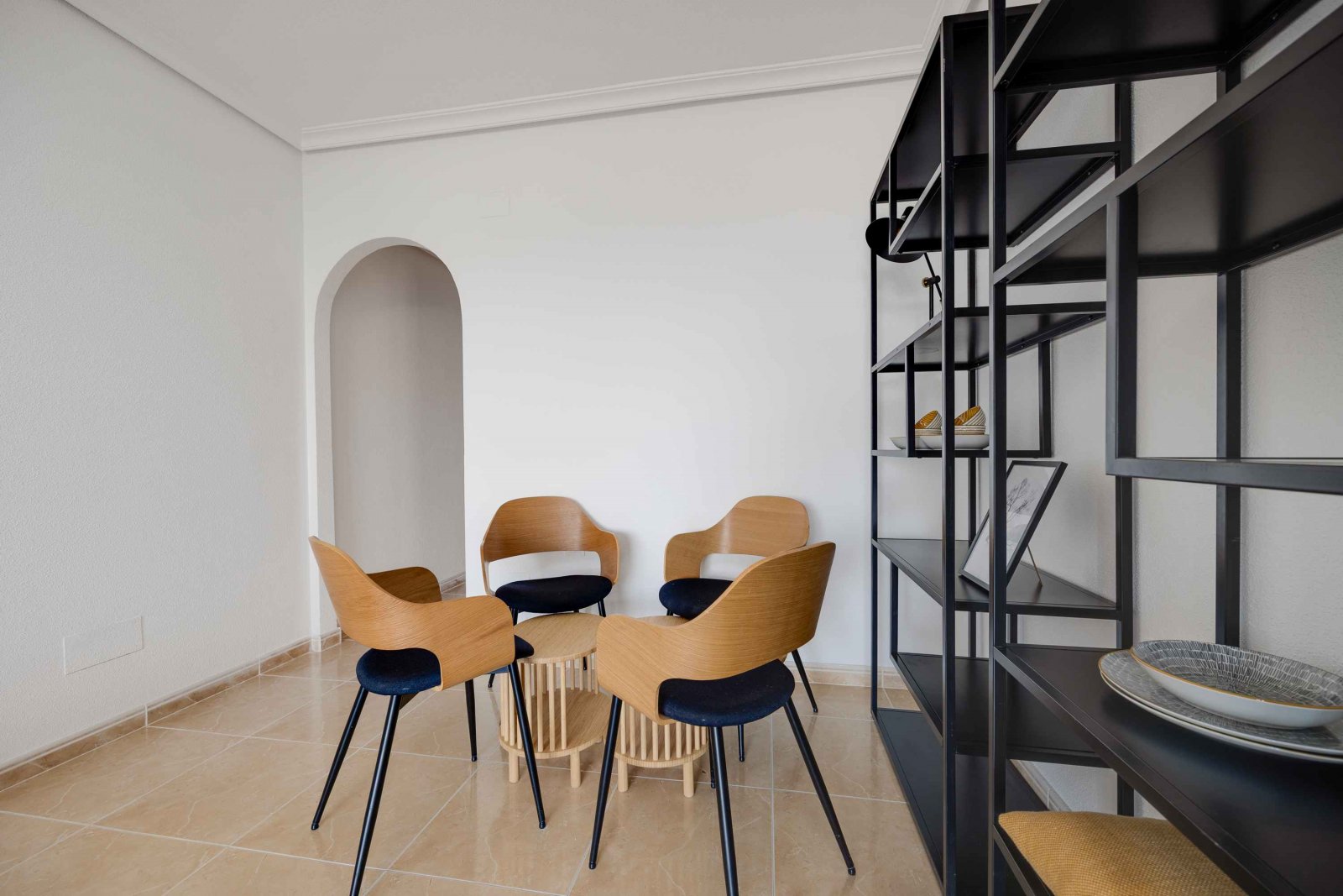 Nowoczesny apartament z 2 sypialniami, przestronnym tarasem i basenem, San Fulgencio, Hiszpania