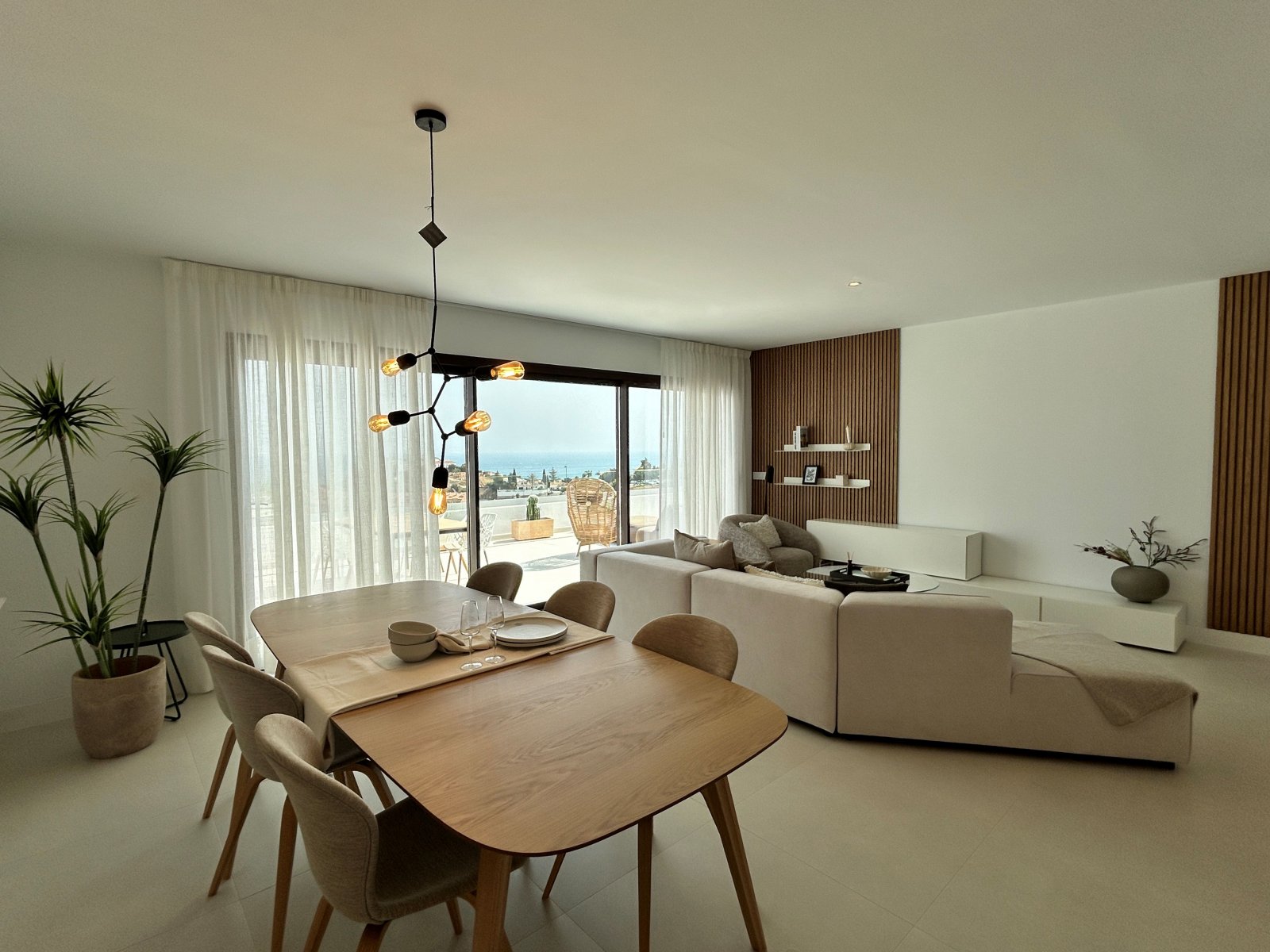 Luxuriöse Apartments und Penthäuser, 2 km vom Strand entfernt, Fuengirola