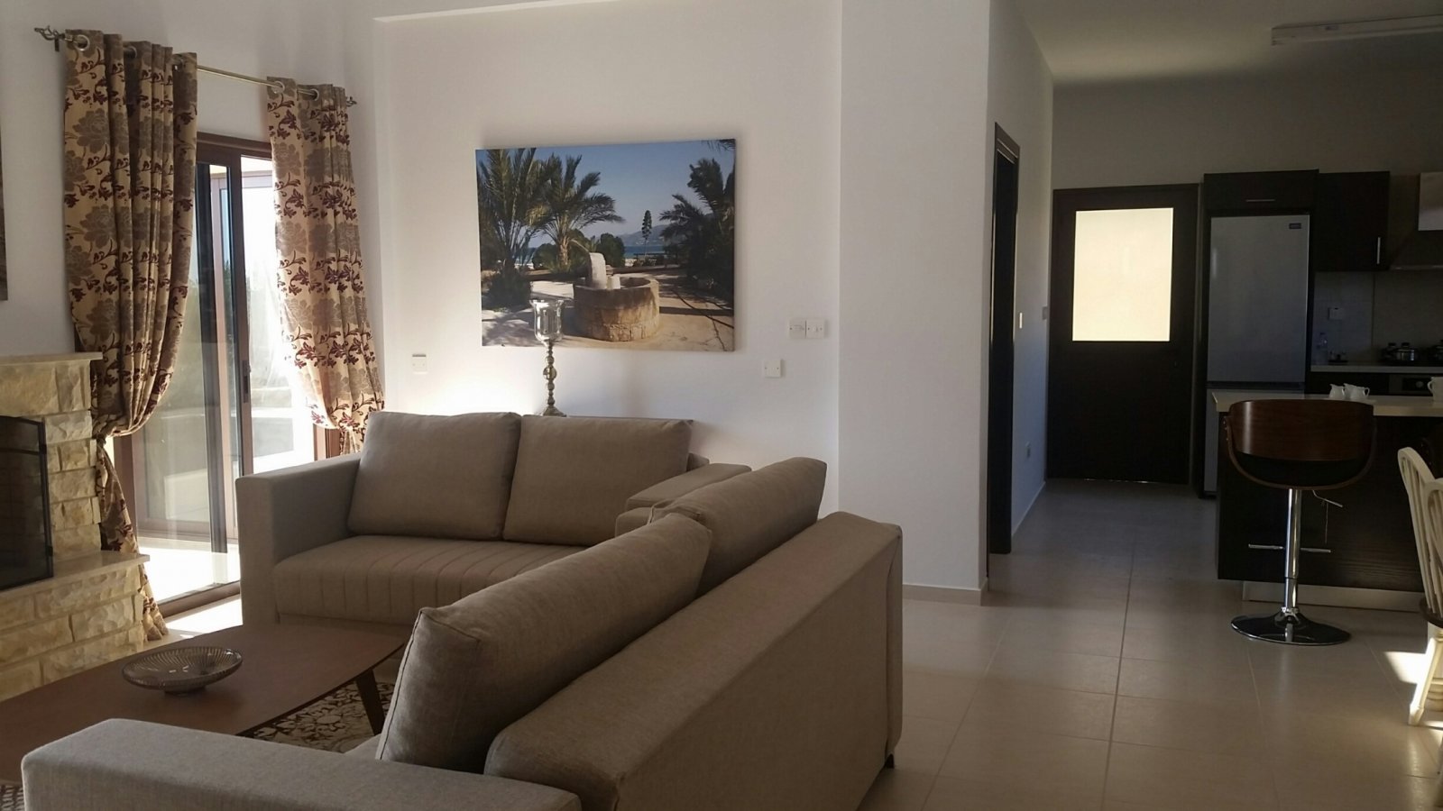 Anlagevilla (3+1 Zimmer) mit großem Grundstück und Swimmingpool in der Nähe von Golfplatz und Skigebiet mit Meerblick