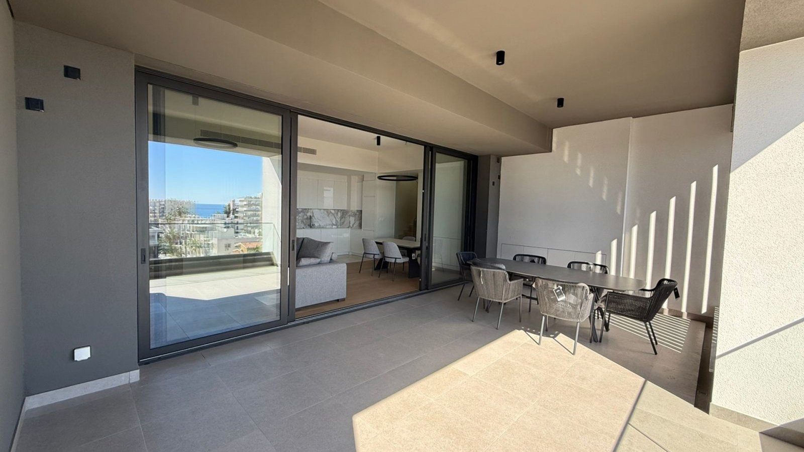 Fünf-Zimmer-Wohnung Limassol