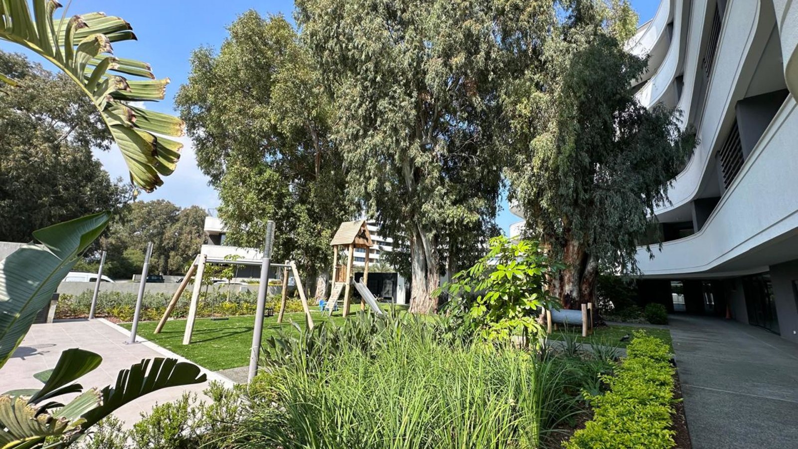 Luksusowy apartament z dwiema sypialniami, SPA i basenami, Limassol