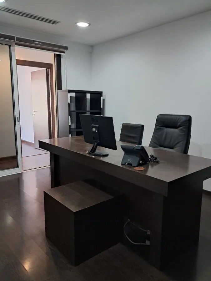 Biuro w Larnace - Skala, Larnaka