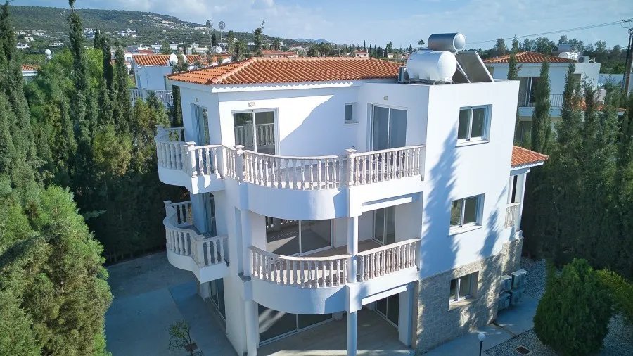 Wolnostojąca willa w Pegii - St. George, Pafos