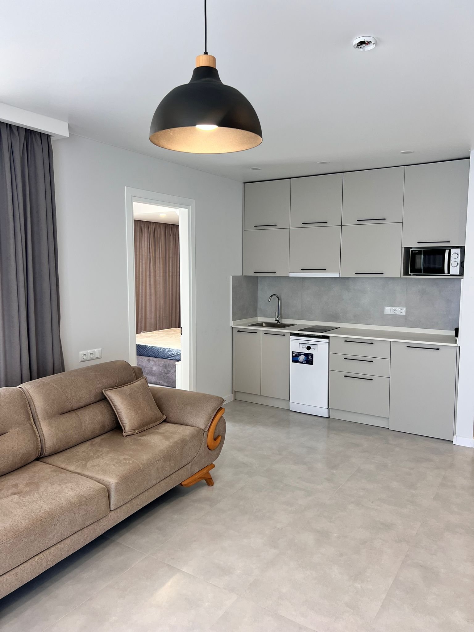 Nowe jednopokojowe mieszkanie z widokiem na morze w Batumi, Gruzja – rezydencja przy samej linii brzegowej w Palms Residence
