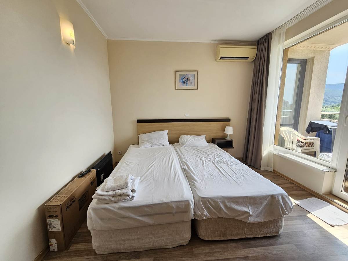 4-pokojowe mieszkanie z widokiem na morze i basen w kompleksie Obzor Beach Resort, Obzor, Bułgaria