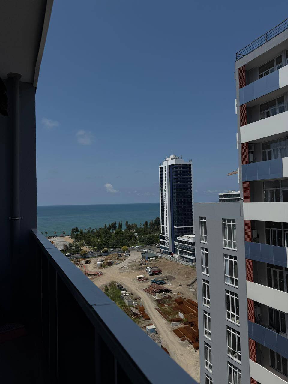 Luksusowe jednopokojowe mieszkanie z widokiem na morze przy New Boulevard, Batumi, Gruzja – nowoczesna rezydencja zaledwie kilka kroków od plaży
