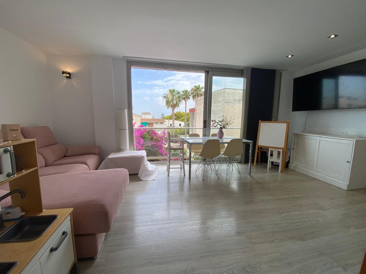 Oaza spokoju zaledwie kilka minut od centrum. Stylowy apartament z parkingiem, Palma de Mallorca, Hiszpania