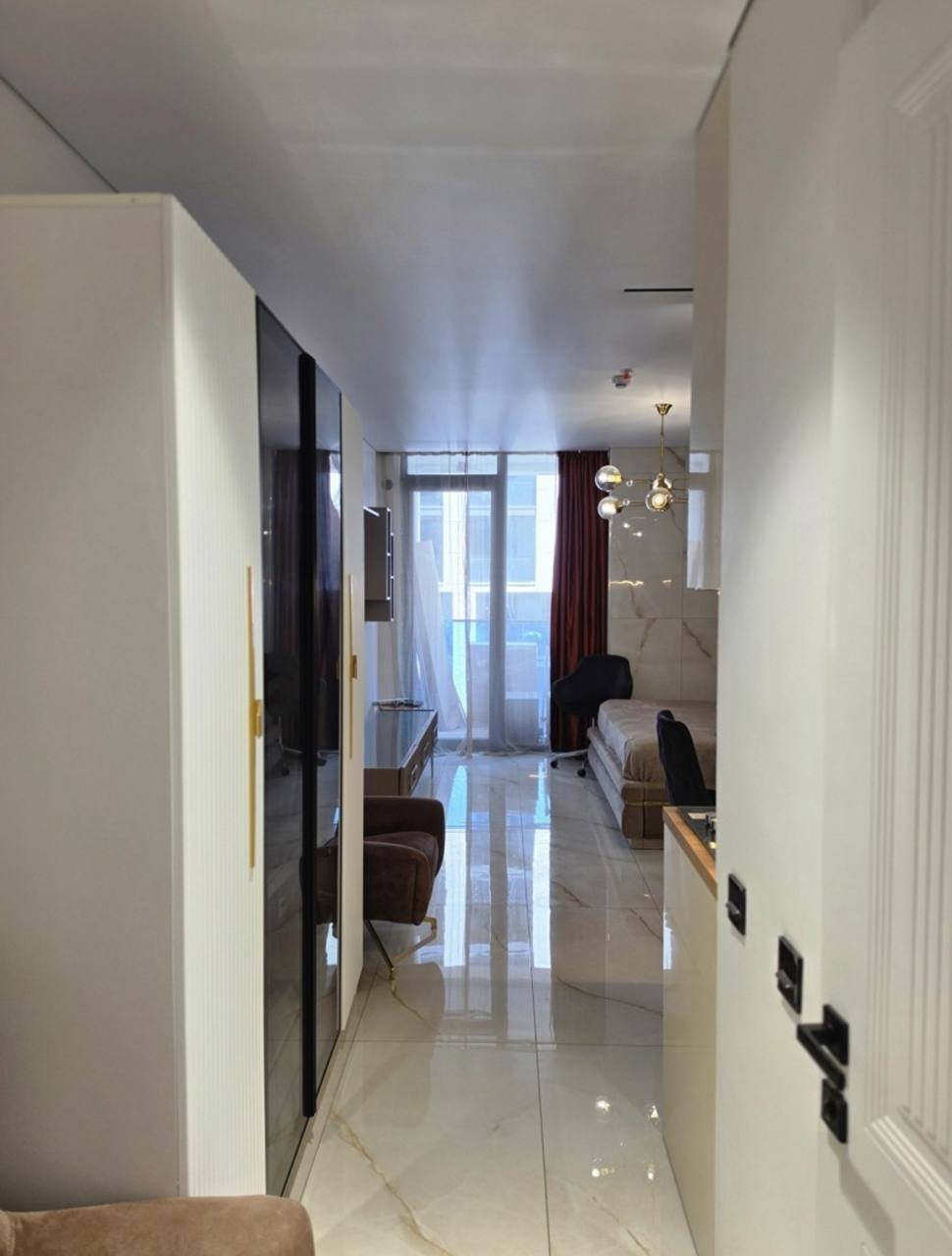 Nowoczesne studio w Palm Residence, Batumi, Gruzja – przestronne mieszkanie przy nowym bulwarze blisko plaży
