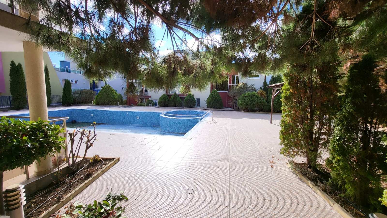 4-pokojowy szeregowiec z basenem w Sveti Vlas, Bułgaria