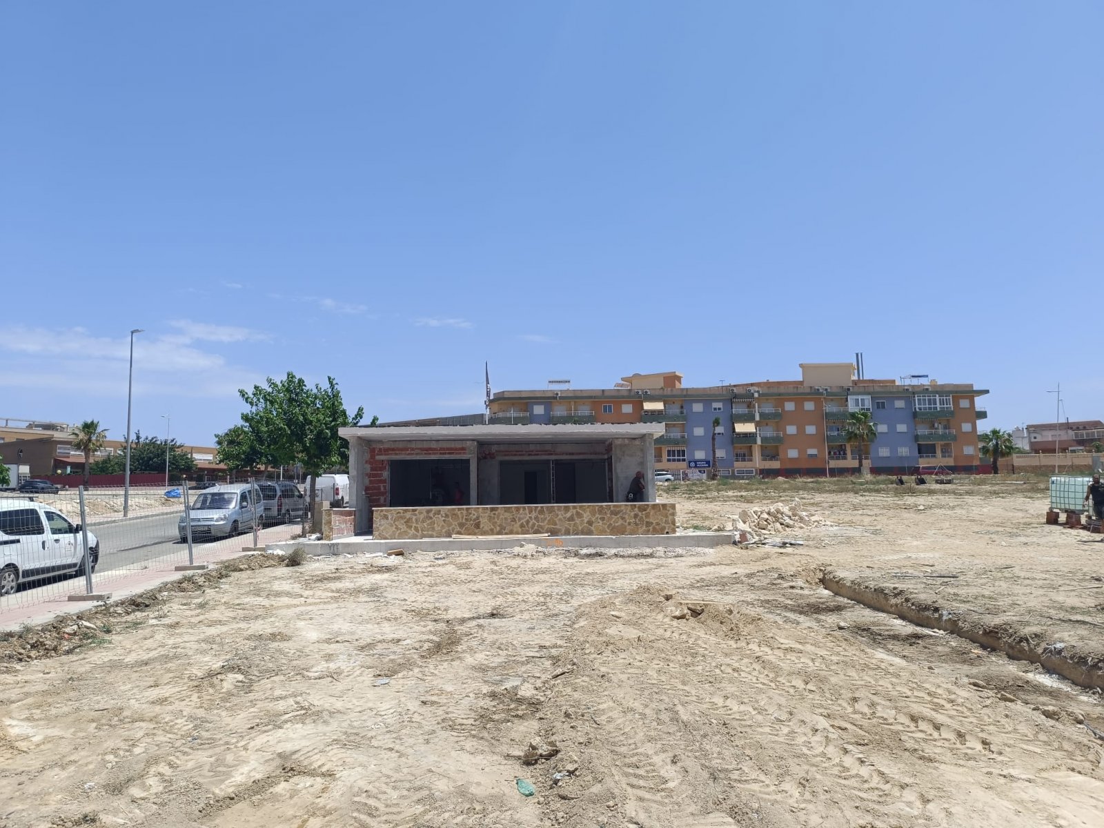 Elegantes Apartment am Strand, mit Garten und Pool, San Miguel de Salinas