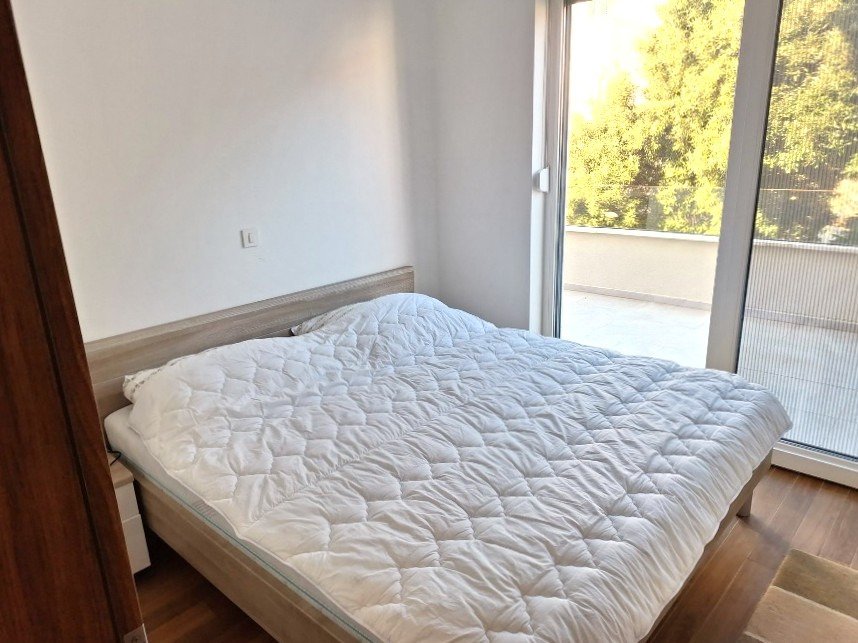 Przestronny apartament z trzema sypialniami i tarasem 50 m od morza, Mandre, wyspa Pag
