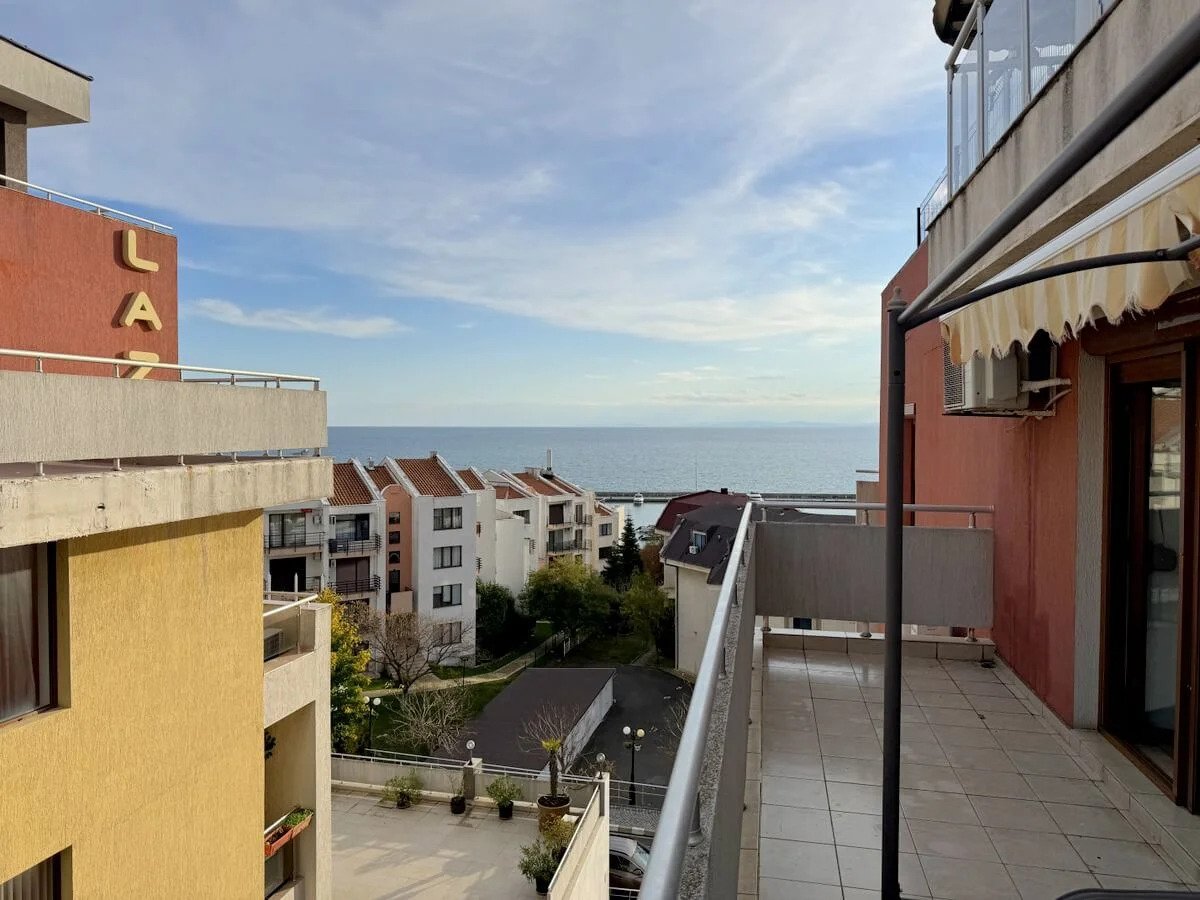 2-pokojowe mieszkanie z widokiem na morze w kompleksie Lazur 5, Sveti Vlas, Bułgaria