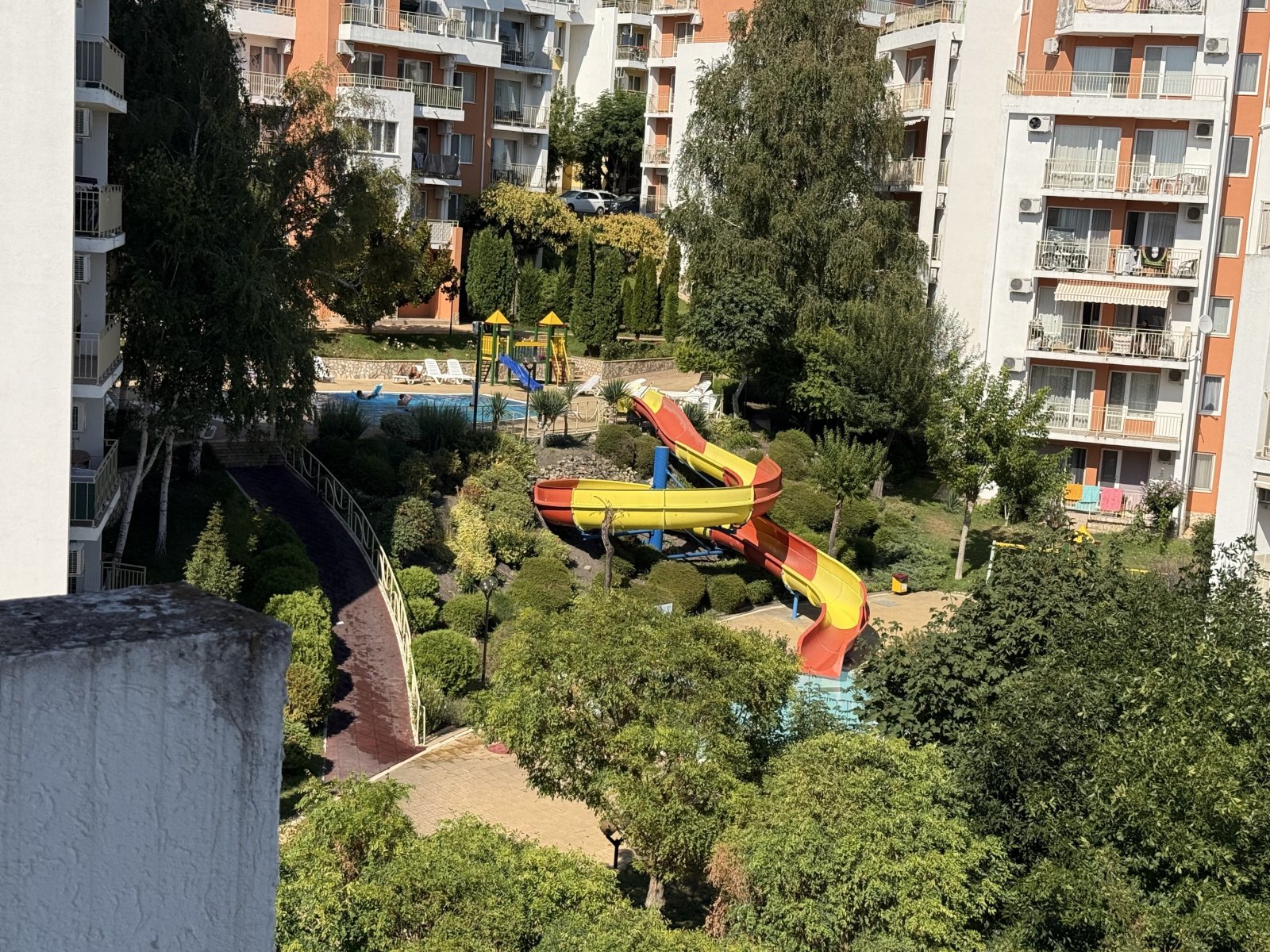 Studio z widokiem na morze w kompleksie „Crown Fort Club“ w Sveti Vlas, Bułgaria