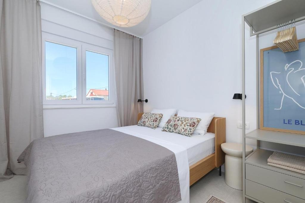Elegancka willa bez barier z podgrzewanym basenem i letnią kuchnią, Privlaka, Chorwacja