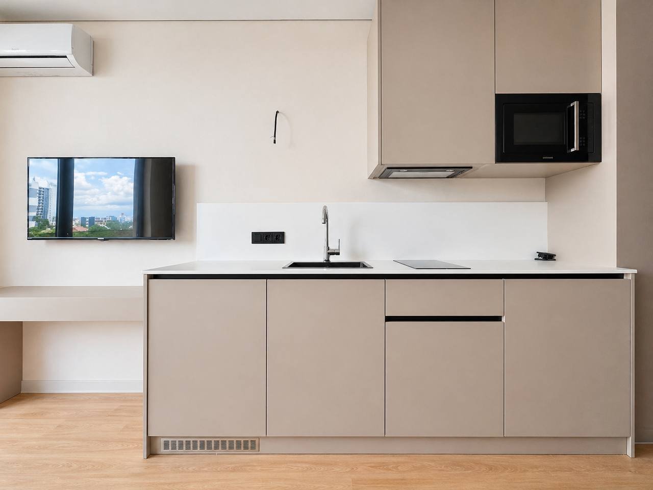 Biznesowy hotel-apartament jako inwestycja z basenem na dachu – New Boulevard, Batumi – 4 minuty od plaży
