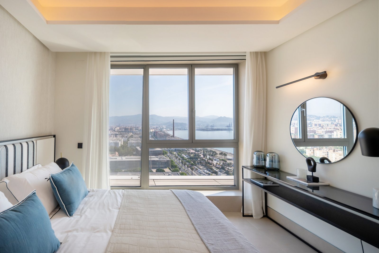 Luksusowy apartament z prywatnym basenem i widokiem na morze, Malaga, Hiszpania