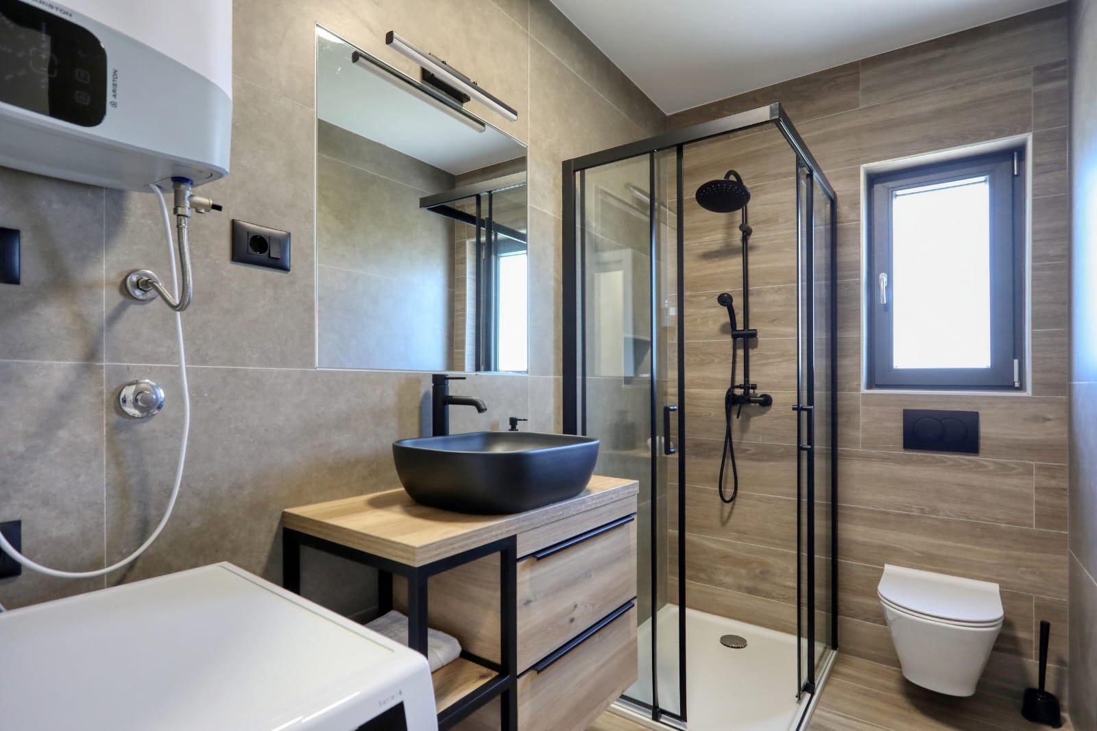 Luksusowy penthouse z basenem na dachu 40 m od morza, Privlaka, Chorwacja