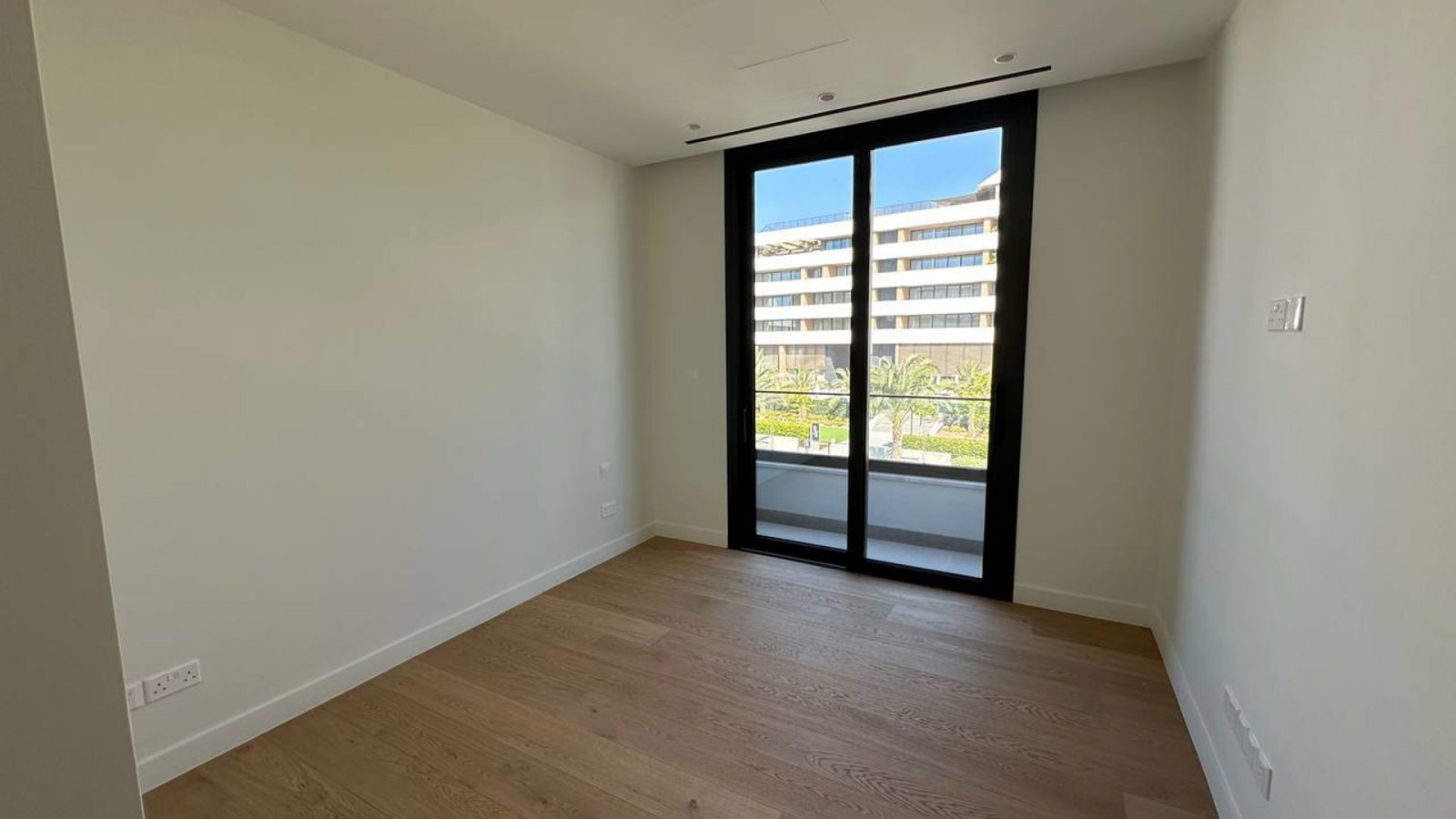 Luksusowy apartament nad morzem, prywatna dzielnica mieszkaniowa, Limassol