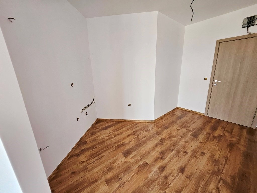 Przestronne studio bez mebli w kompleksie Sunny Day 6, Tynkovo, Słoneczny Brzeg, Bułgaria