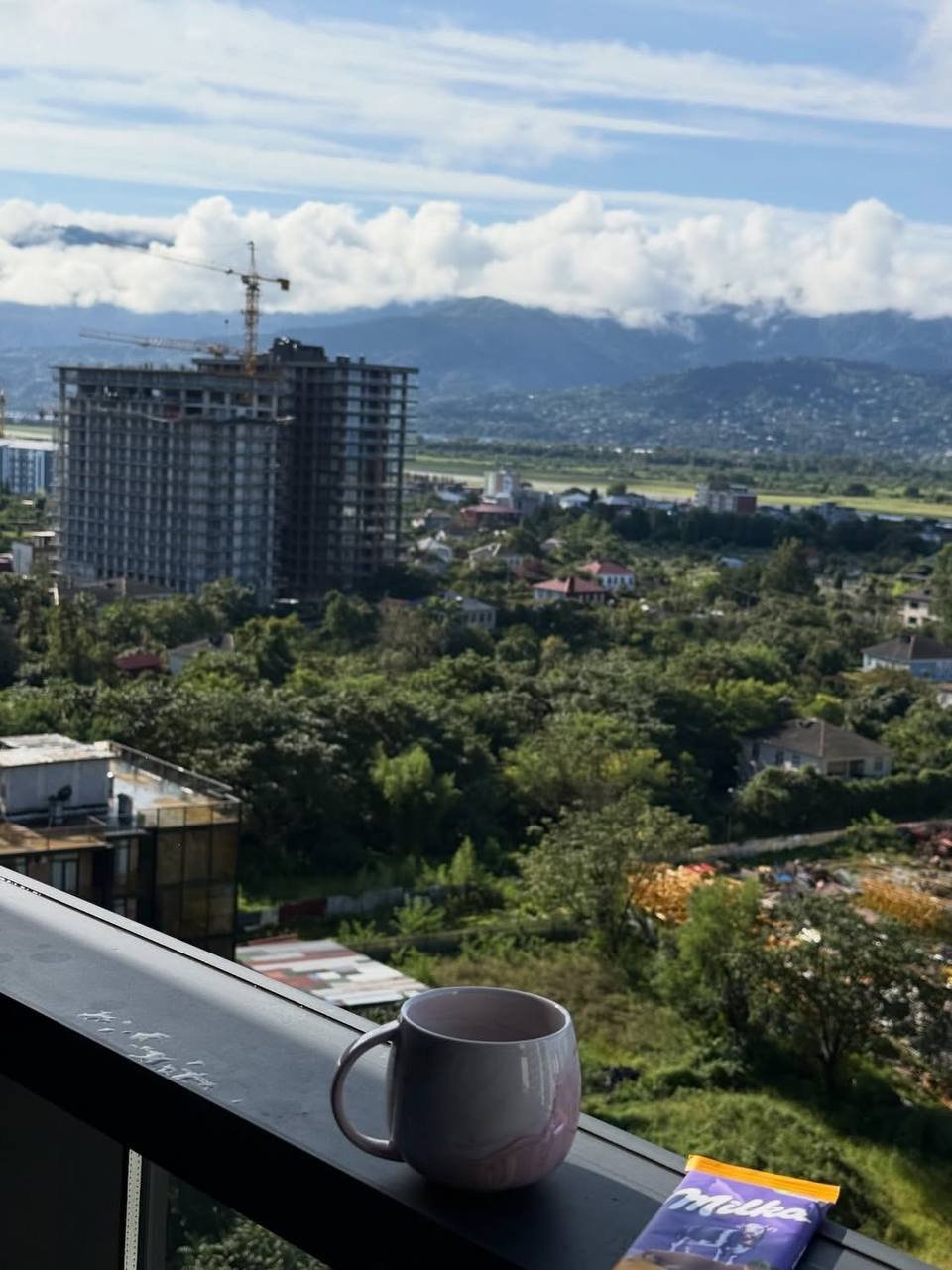 Nowoczesne mieszkanie z osobną sypialnią i widokiem na góry – New Boulevard, Batumi, Gruzja – Rezydencja klasy biznesowej