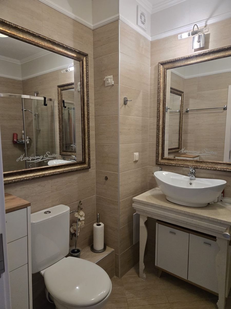 Dwupokojowe mieszkanie w prestiżowym kompleksie mieszkaniowym Harmony Suites 15 na plaży słonecznej, Bułgaria