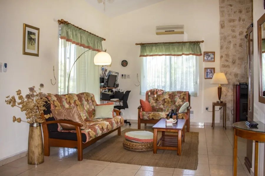 Bungalow w Kissonerga w Pafos