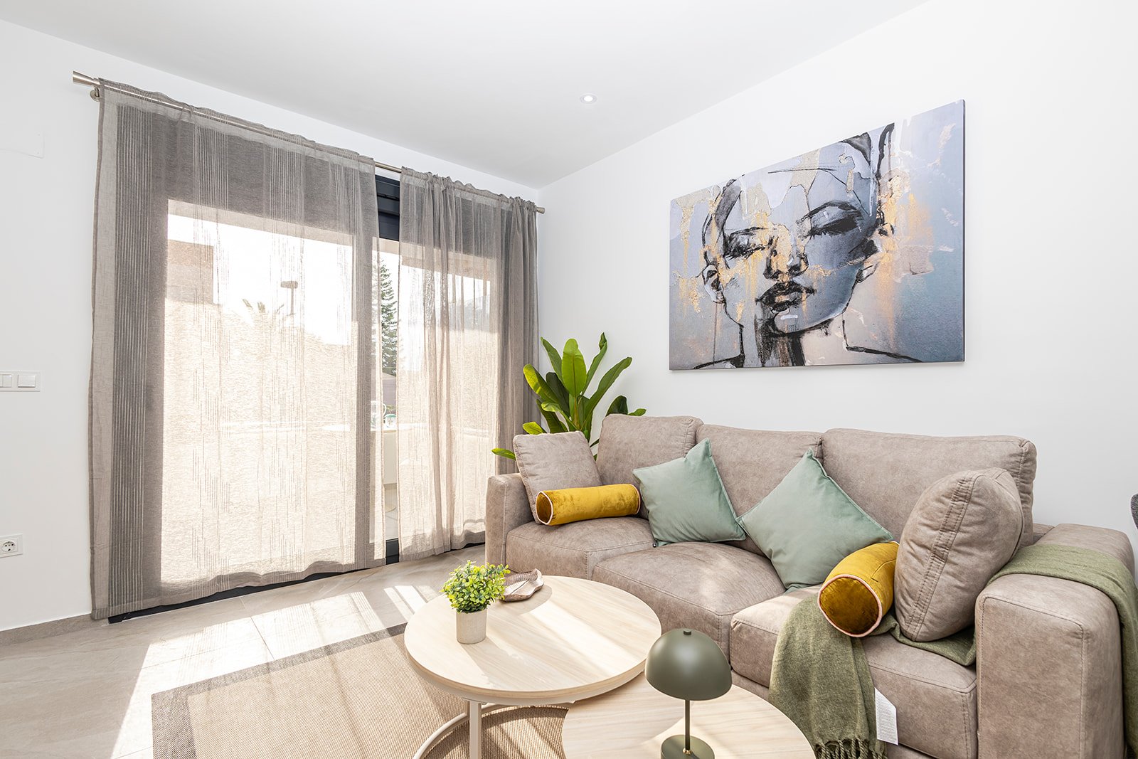 Komfortowe apartamenty z widokiem na morze, Torrevieja