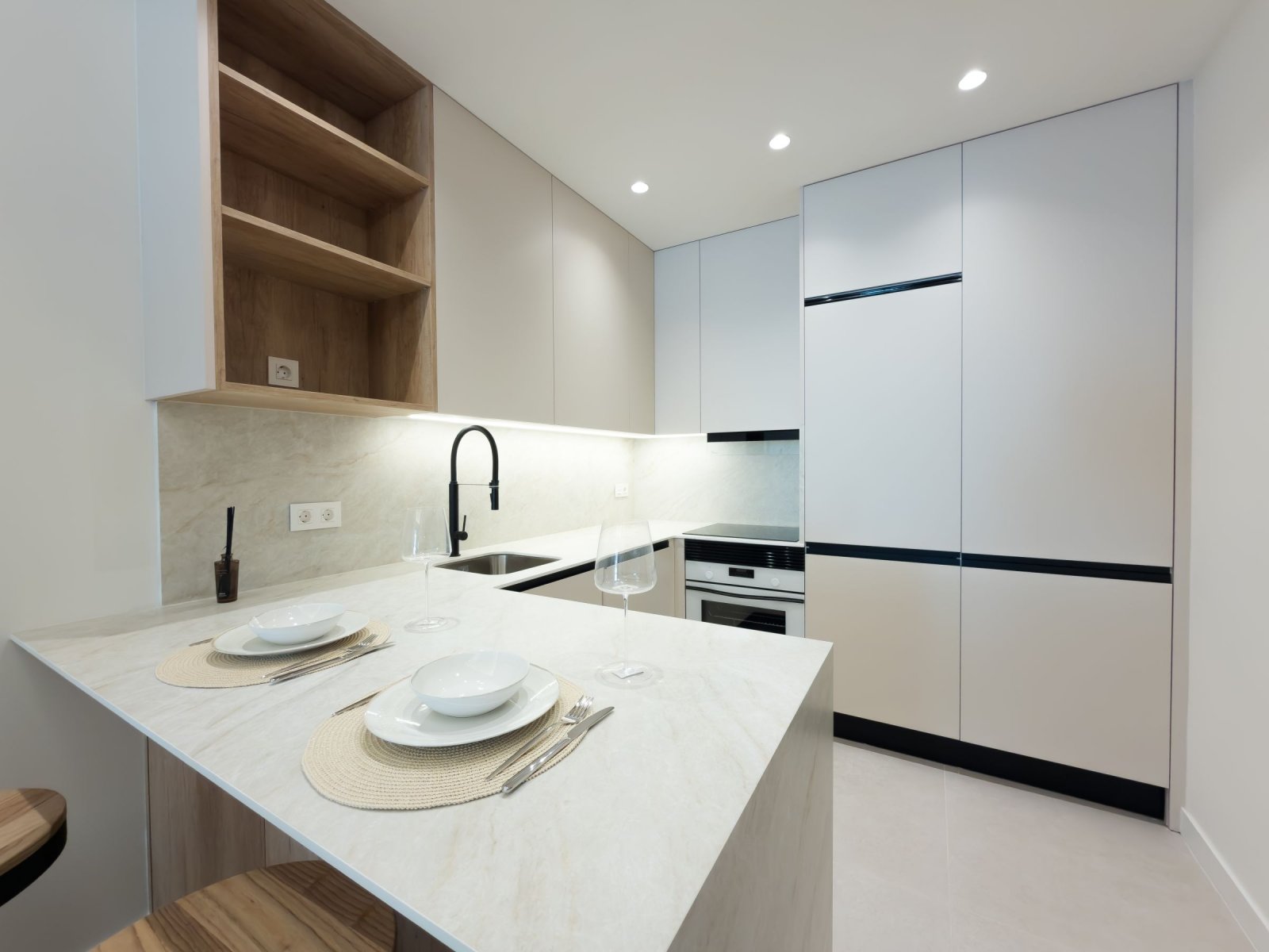 Ekskluzywne apartamenty na parterze 300 m od plaży, Santiago de la Ribera