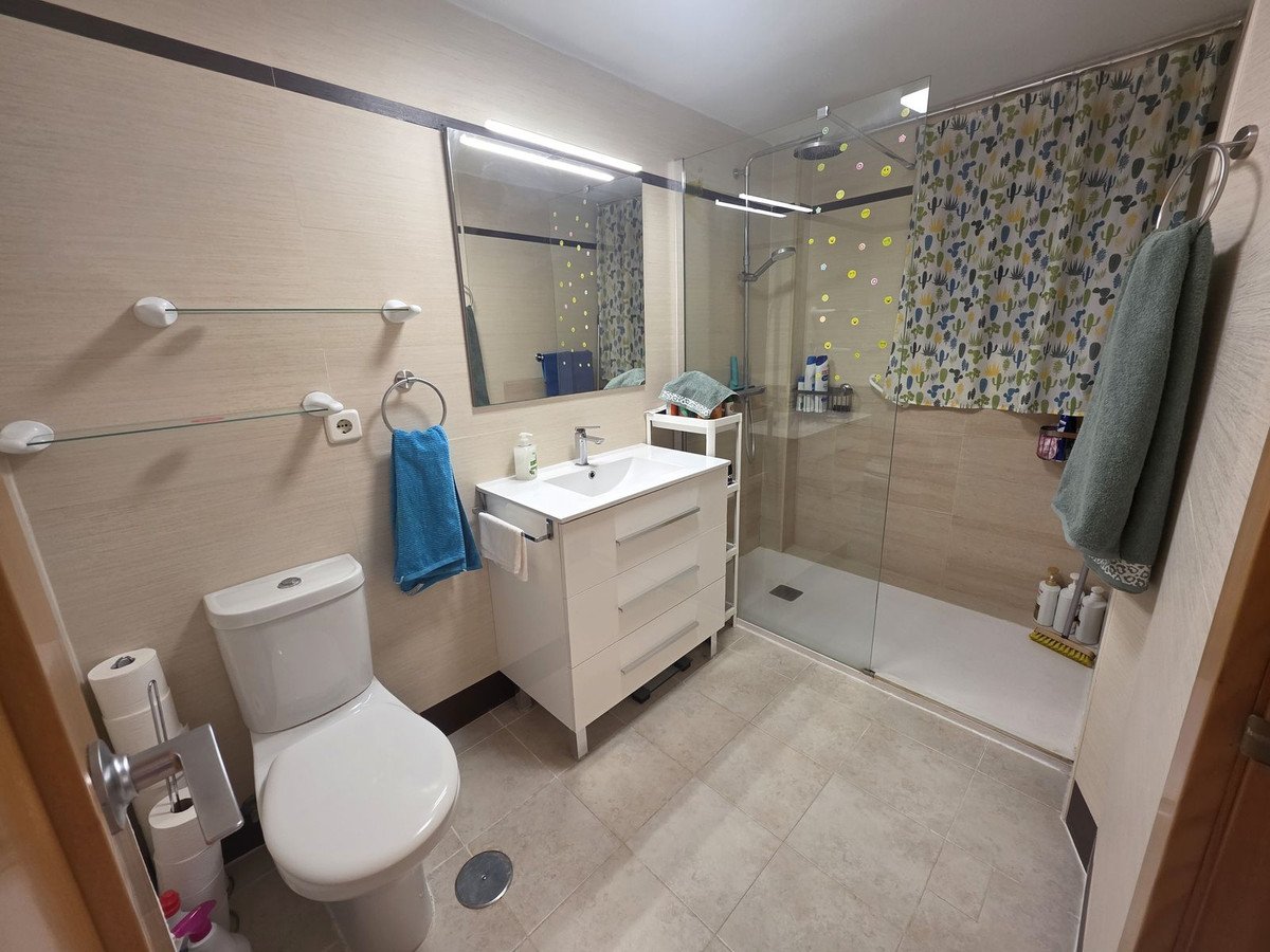Penthouse w kompleksie Calazul z widokiem na morze, niedaleko centrum La Cala, Mijas, Hiszpania