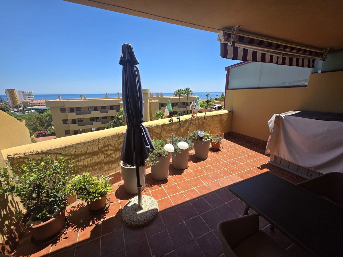 Penthouse w kompleksie Calazul z widokiem na morze, niedaleko centrum La Cala, Mijas, Hiszpania