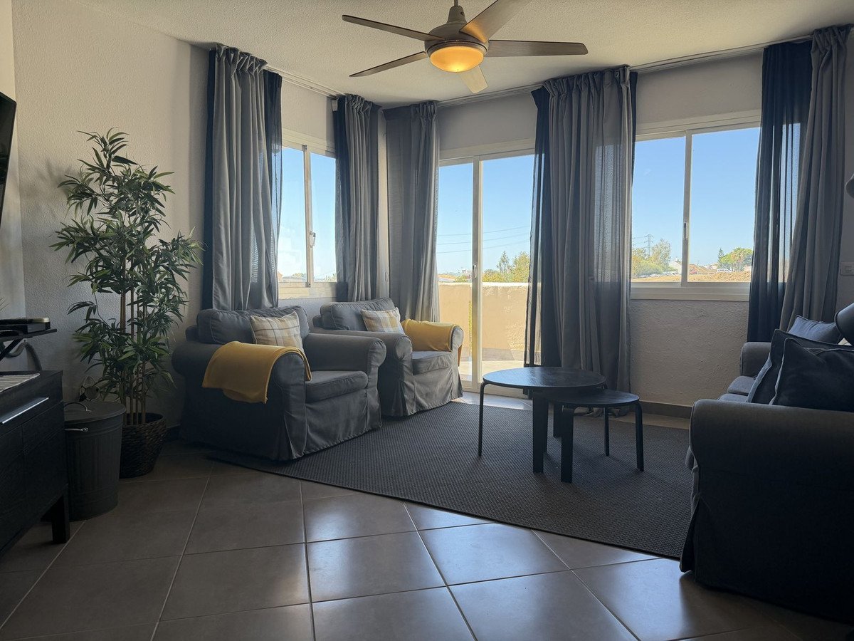 Apartament inwestycyjny na ostatnim piętrze z licencją turystyczną i widokiem na morze, Mijas, Hiszpania