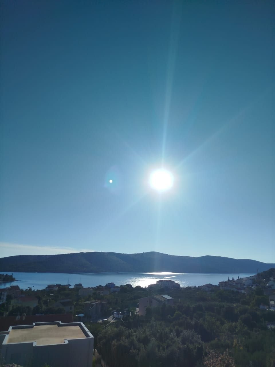 Dom dwurodzinny w stanie surowym z widokiem na morze, Seget, Chorwacja