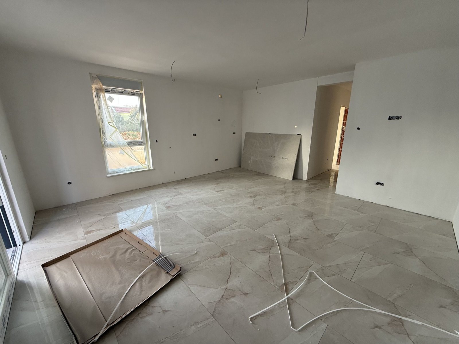 Penthouse z tarasem na dachu 54 m² 100 m od morza, Bibinje, Chorwacja