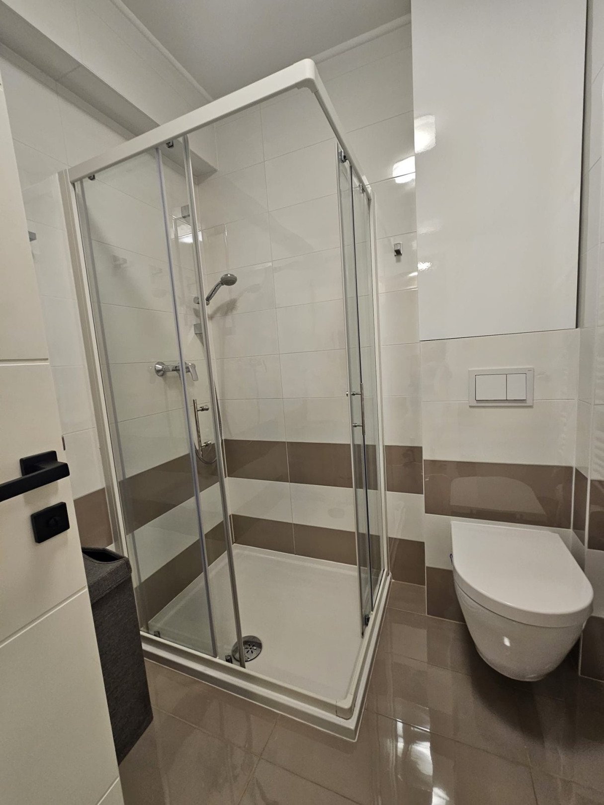 Nowy apartament z 2 sypialniami i dwoma miejscami garażowymi nad morzem, Zadar, Chorwacja