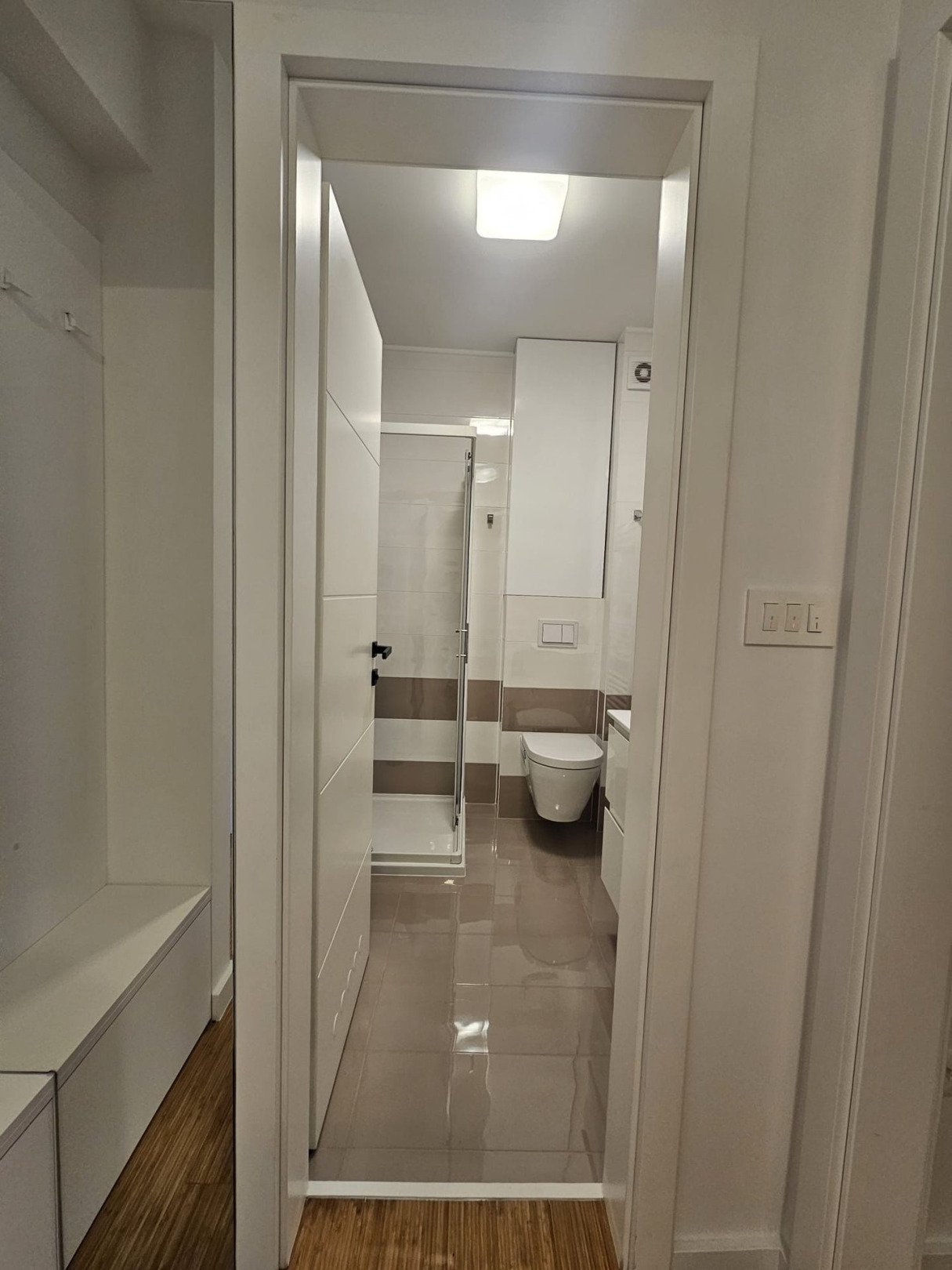 Nowy apartament z 2 sypialniami i dwoma miejscami garażowymi nad morzem, Zadar, Chorwacja