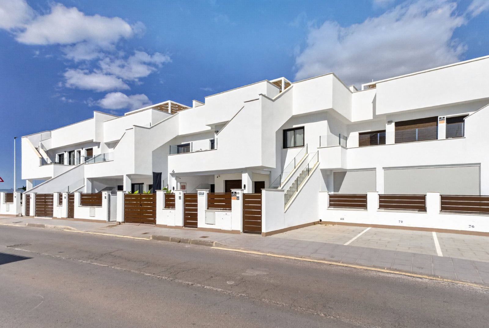 Nowoczesny bungalow z basenem i solarium, 4 km od morza – Pilar de la Horadada