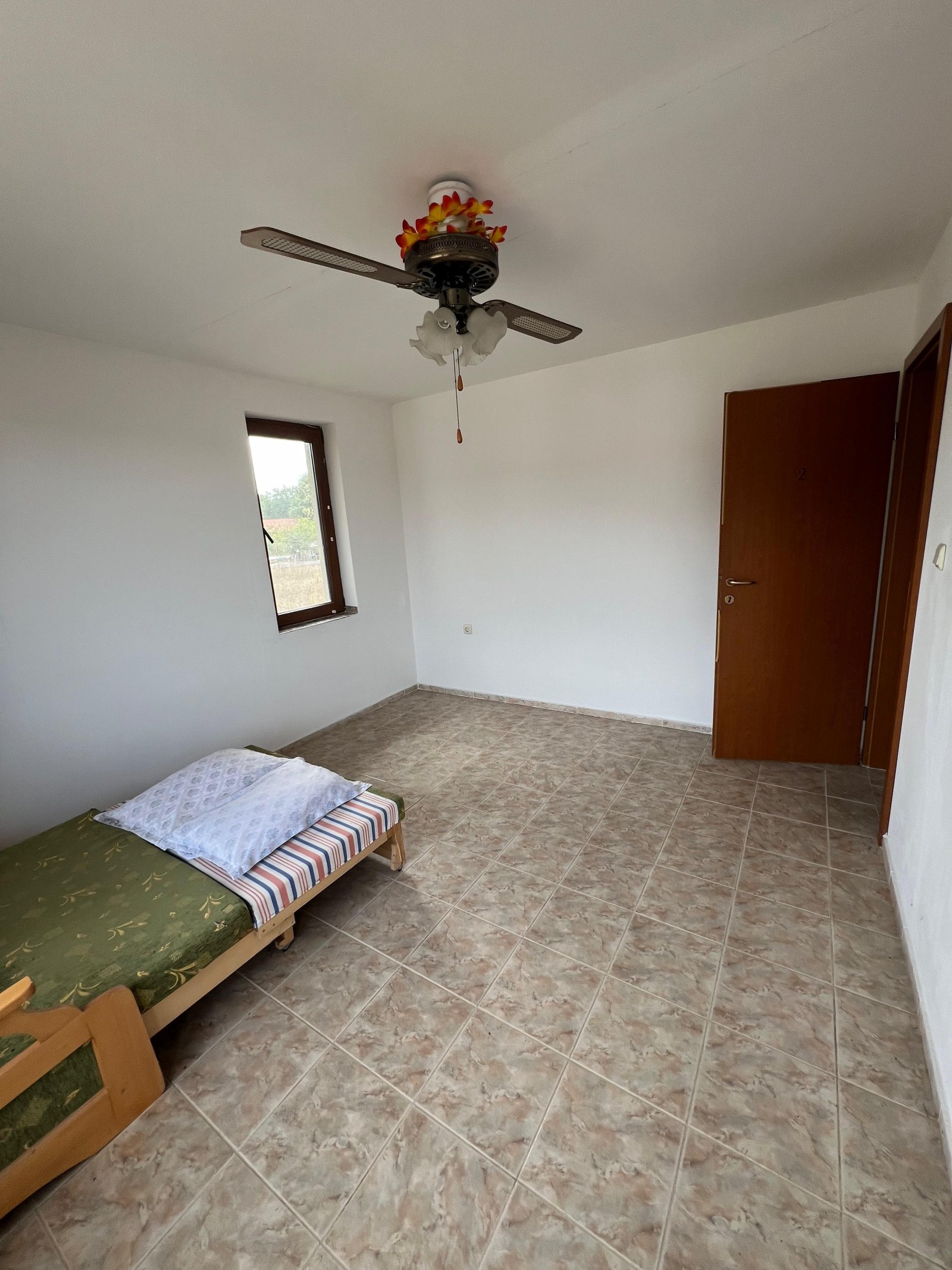 Szeregowiec w wiosce Poroy, region Burgas, Bułgaria