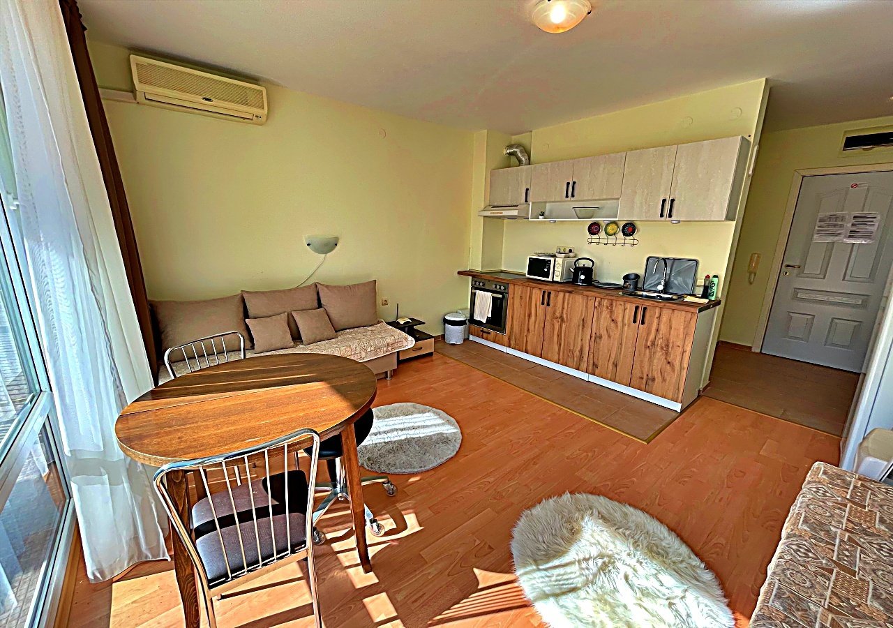 Studio z widokiem na basen w Imperial Fort Club, Sveti Vlas – 44 m², parter, 59.900 €